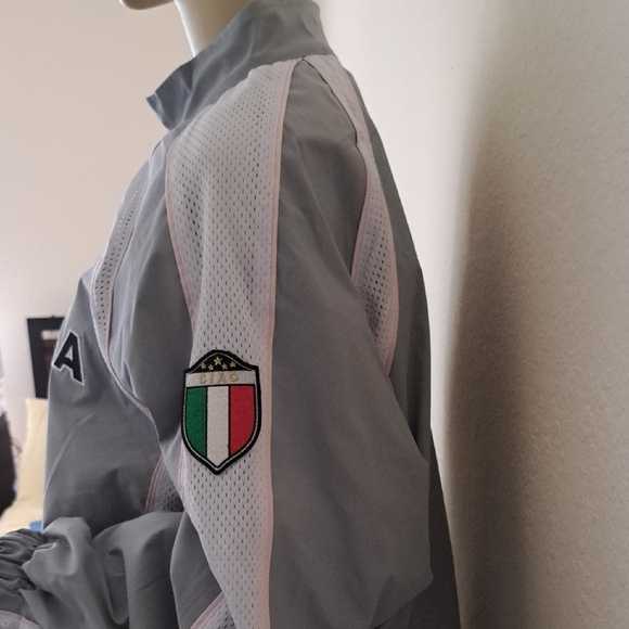 Gray and White Italia Jacket - Picture 5 of 11